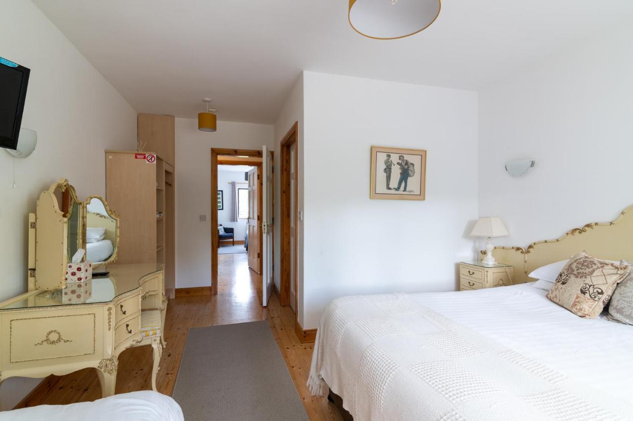 Ely House B&B Shannonbridge エクステリア 写真